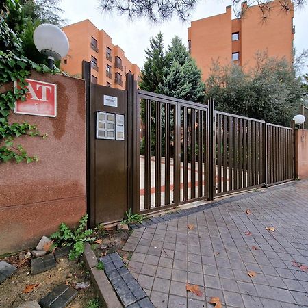 Samaniego, Piscina Y Garaje Junto Civitas Metropolitano Y Aeropuerto Madrid Exterior photo